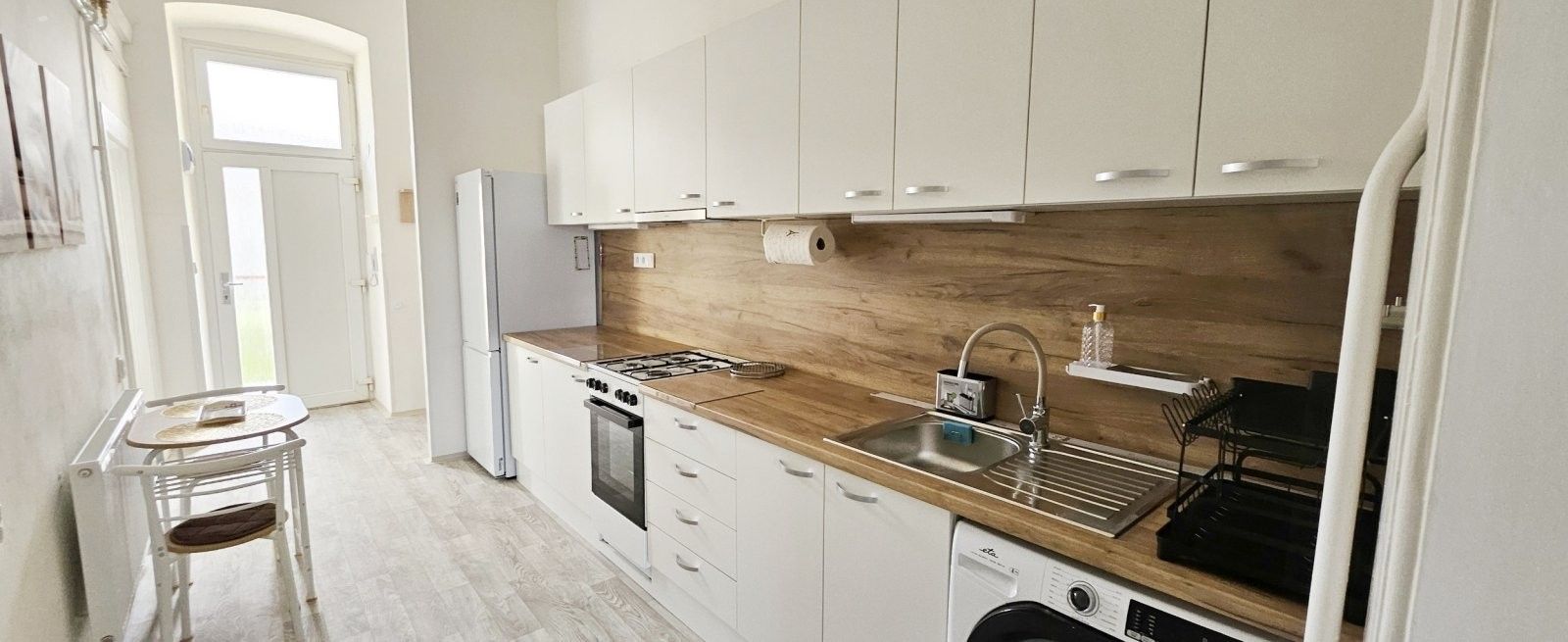 Pronájem bytu 2+1 55 m² - foto 4