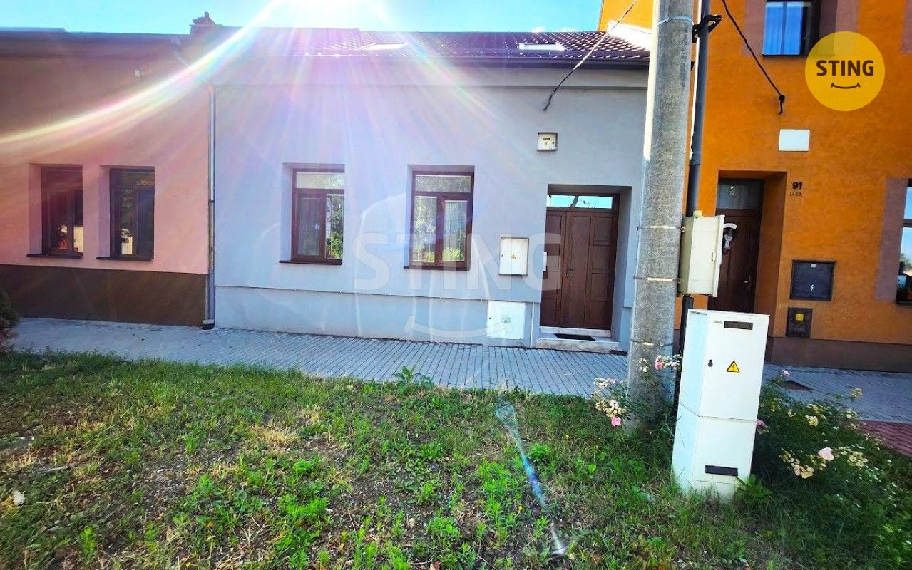Pronájem domu 100 m² - foto 1