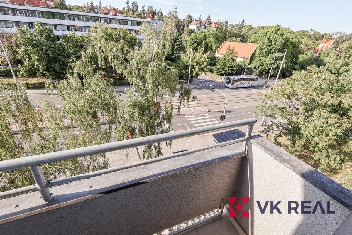 Pronájem bytu 2+1 75 m² - foto 8