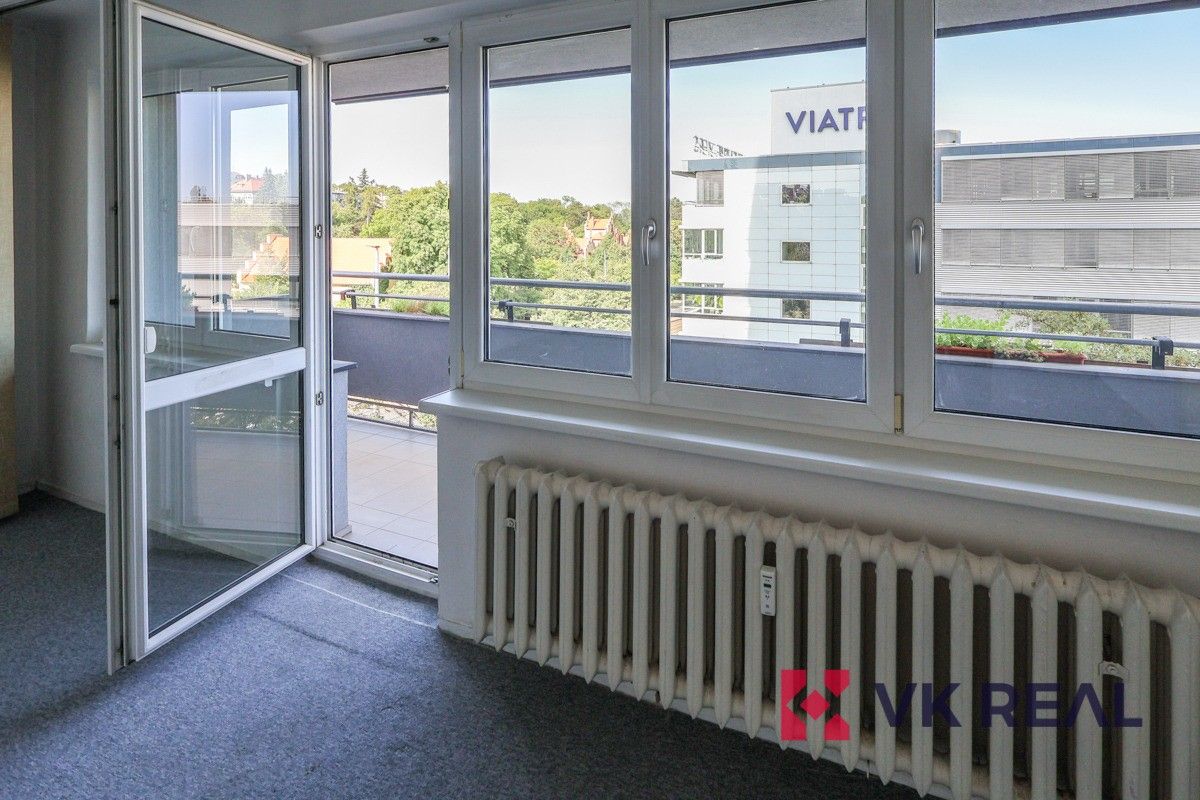 Pronájem bytu 2+1 75 m² - foto 10