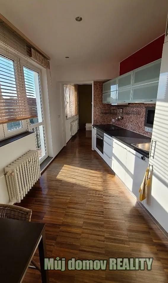 Pronájem bytu 2+kk 57 m² - foto 2
