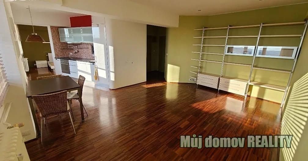 Pronájem bytu 2+kk 57 m² - foto 8