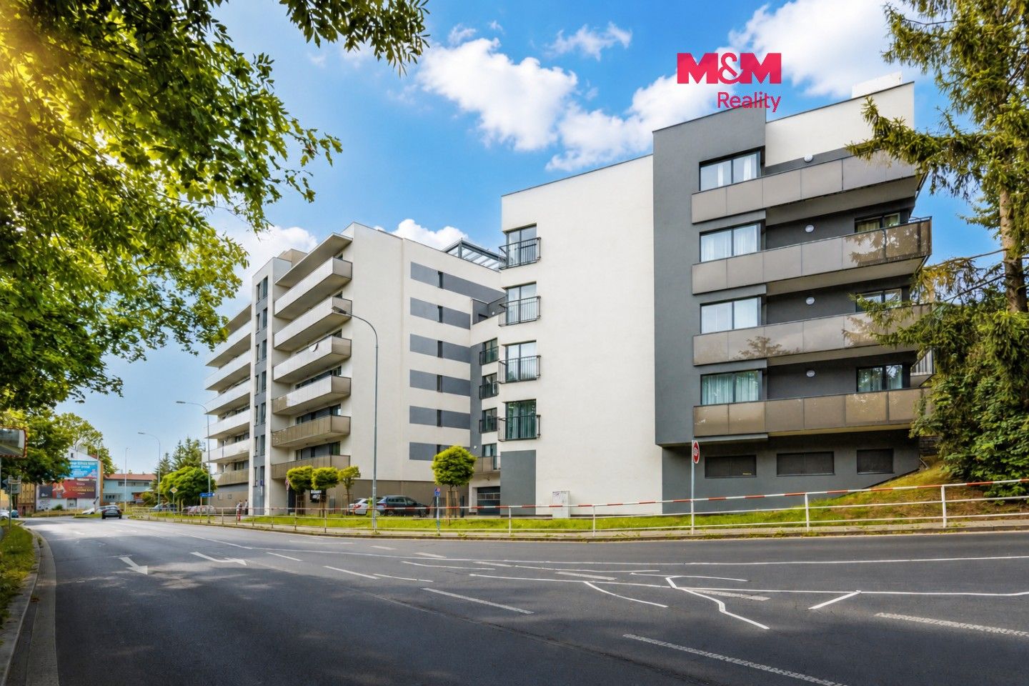 Prodej bytu 3+kk 66 m² - foto 1