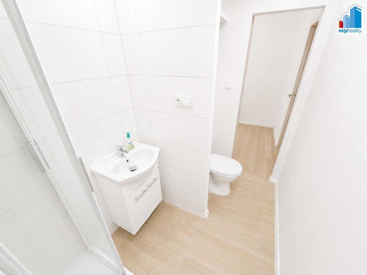 Pronájem bytu 2+1 67 m² - foto 11