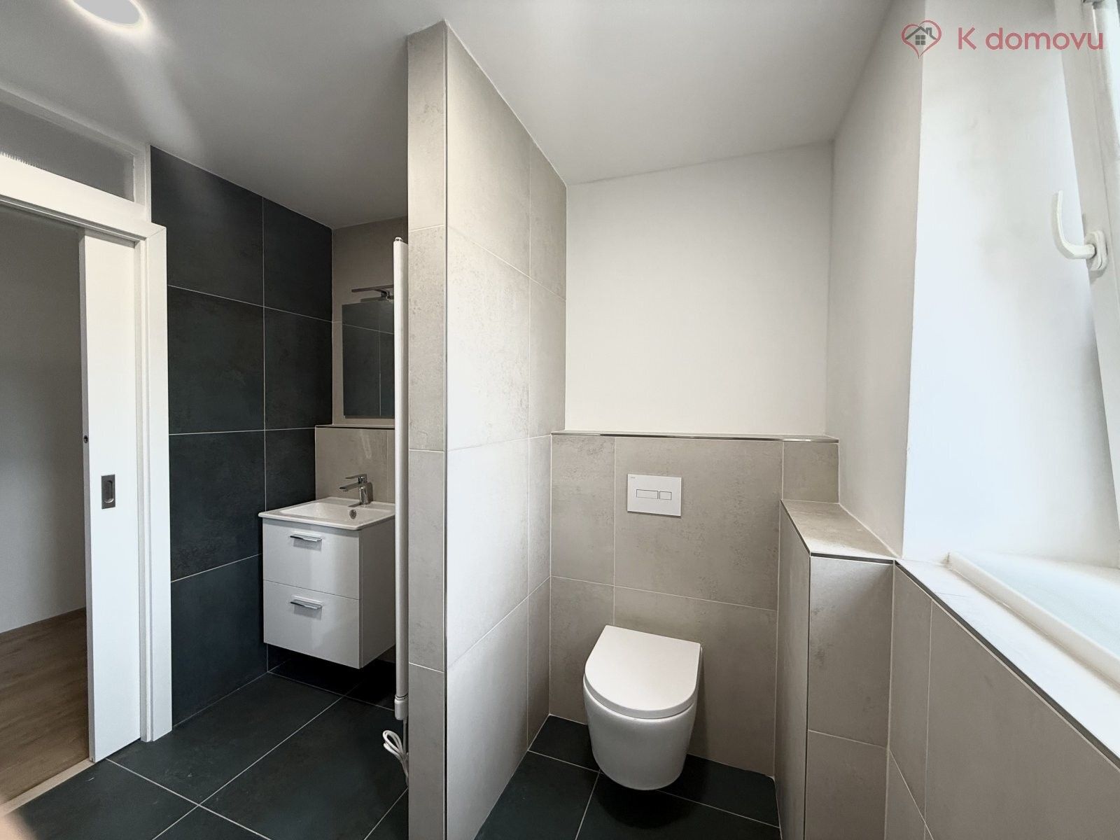 Pronájem bytu 2+1 53 m² - foto 11