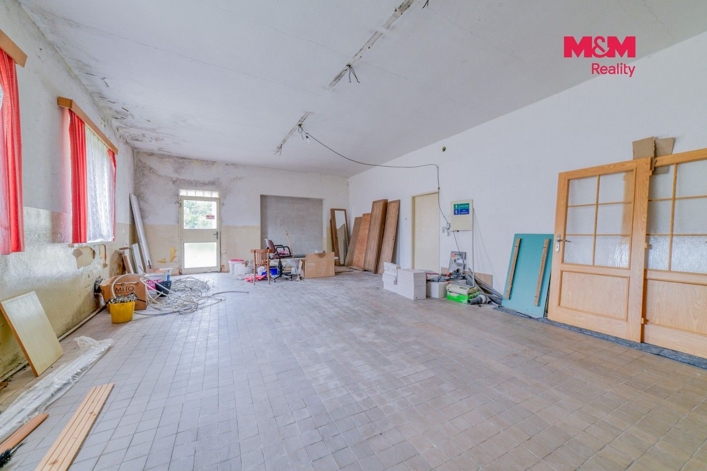 Prodej komerčního prostoru 94 m² - foto 6
