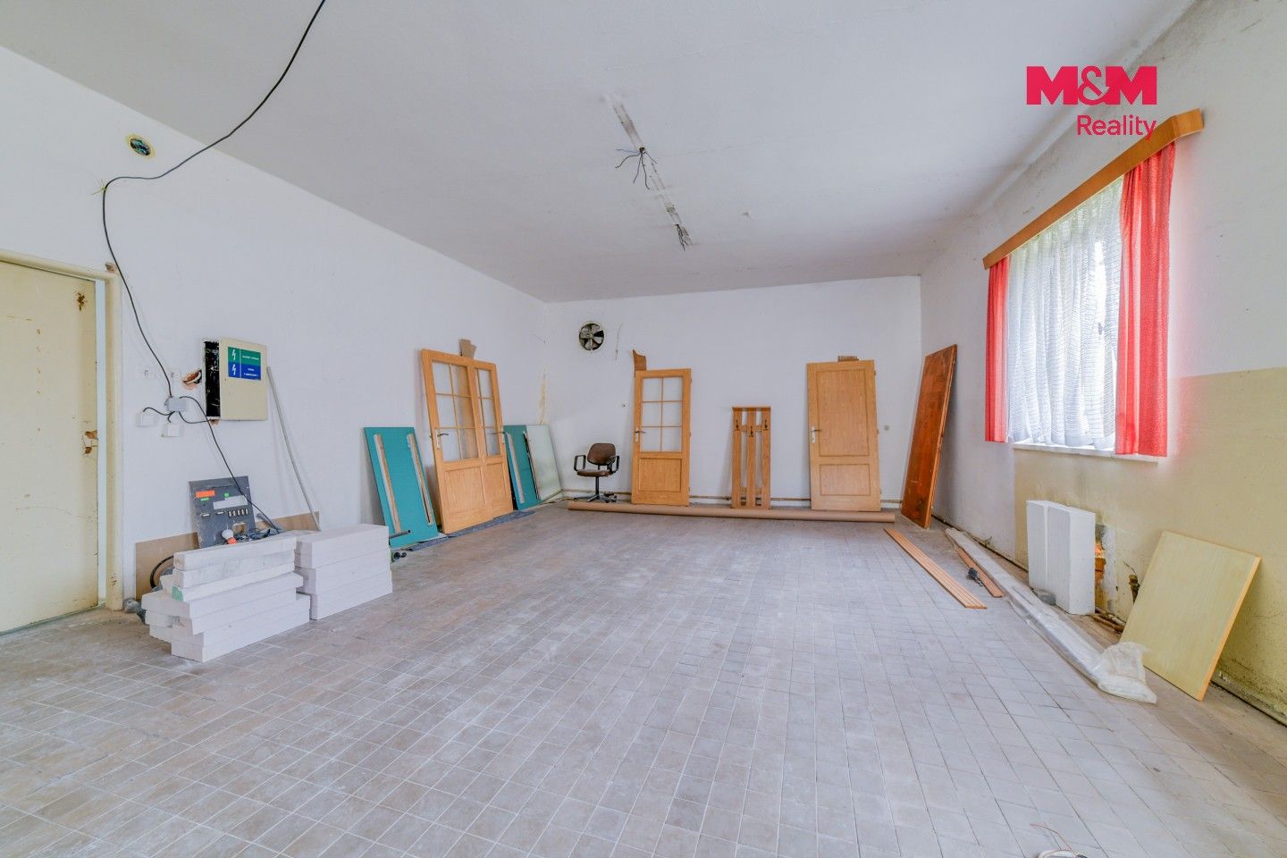 Prodej komerčního prostoru 94 m² - foto 5