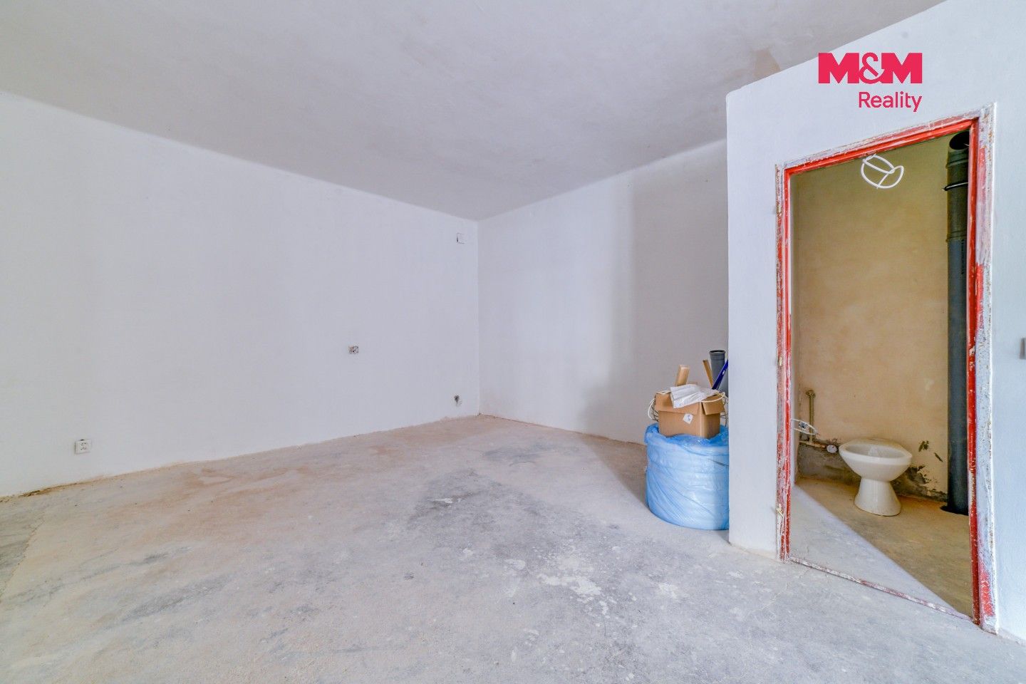 Prodej komerčního prostoru 94 m² - foto 11