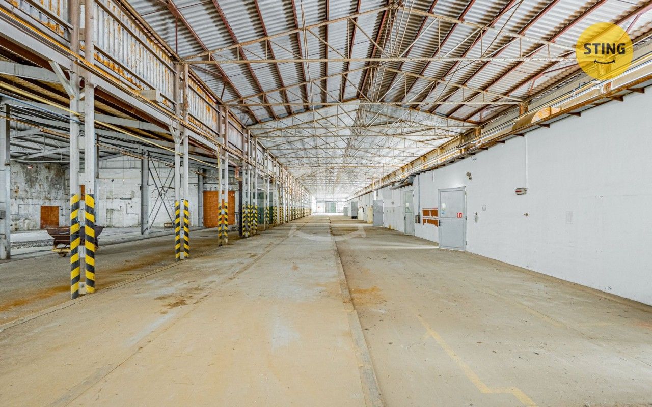 Prodej komerčního prostoru 5979 m² - foto 14