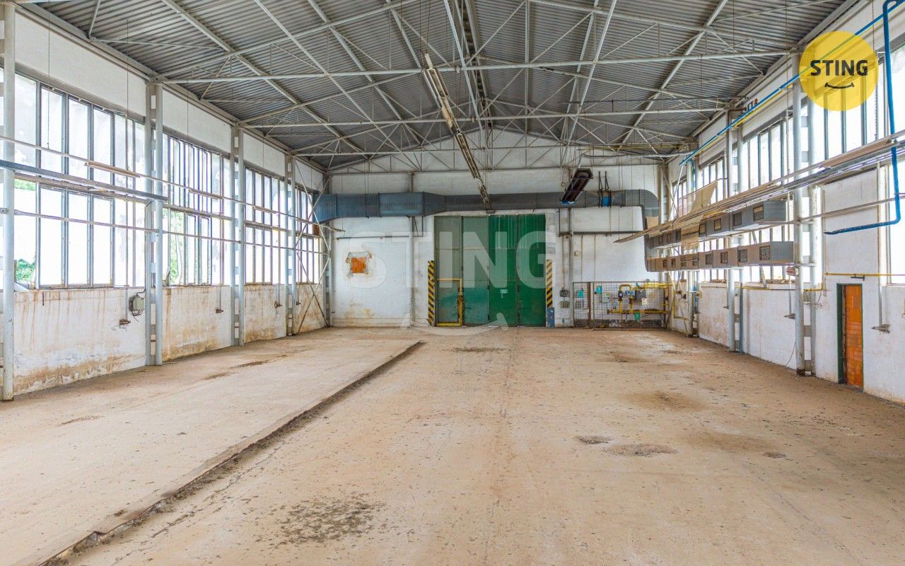 Prodej komerčního prostoru 5979 m² - foto 9