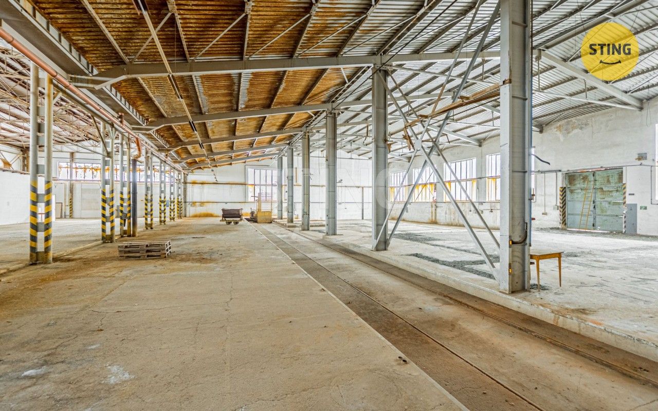 Prodej komerčního prostoru 5979 m² - foto 15