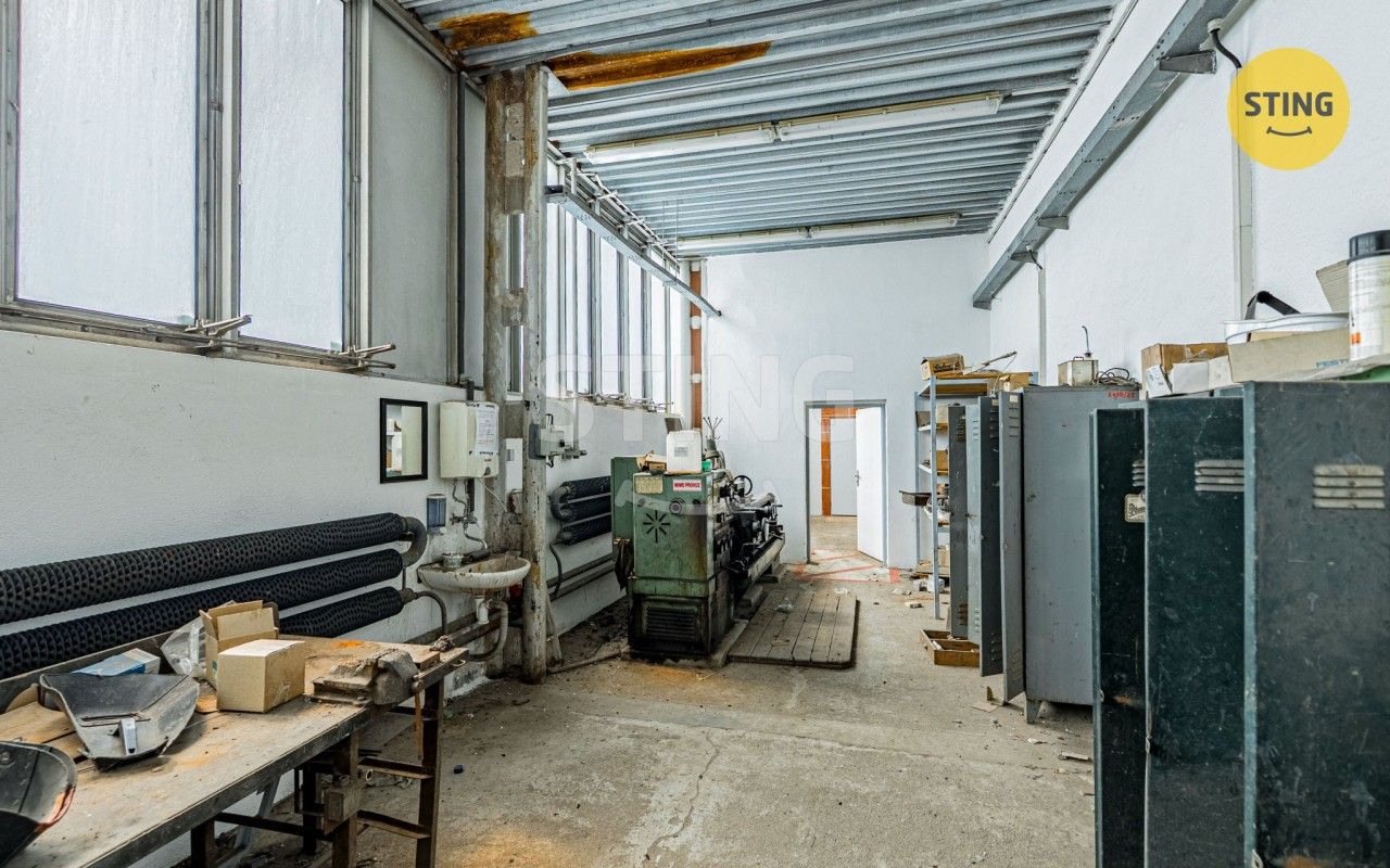 Prodej komerčního prostoru 5979 m² - foto 20