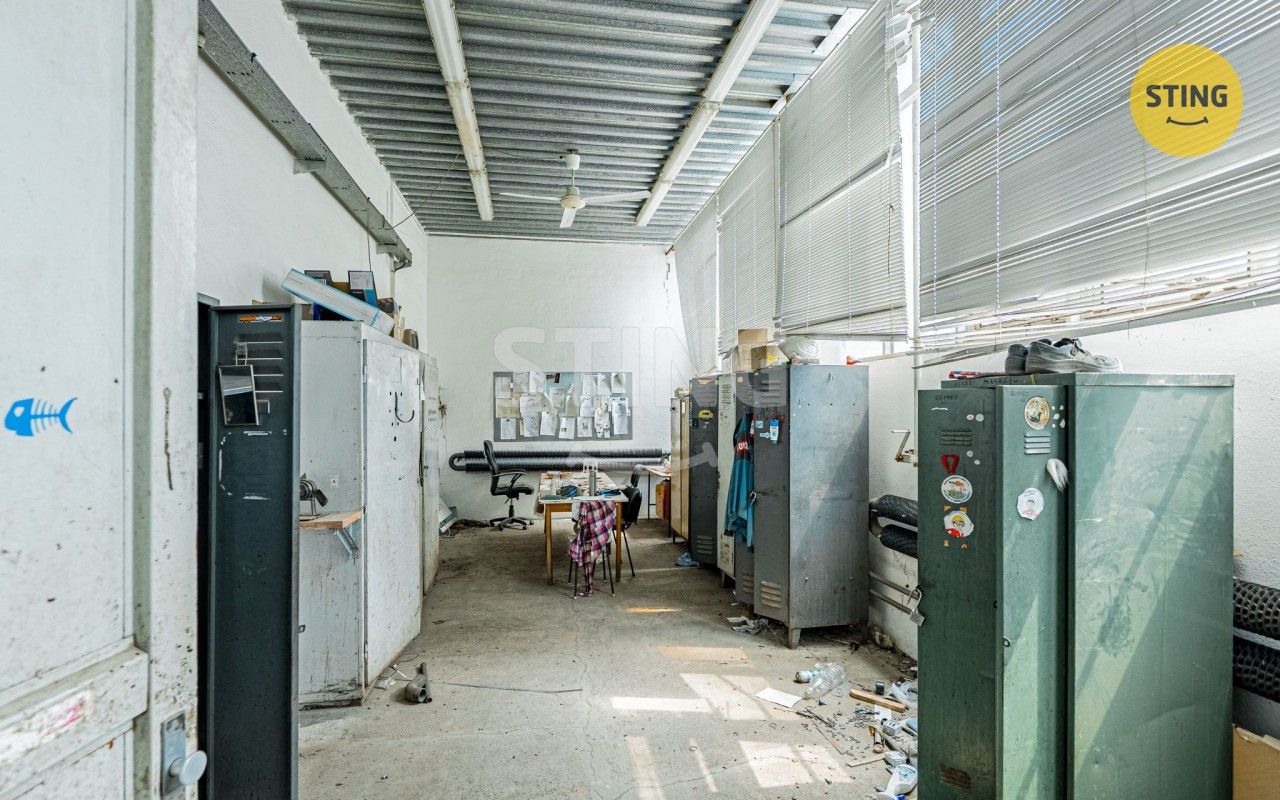 Prodej komerčního prostoru 5979 m² - foto 18