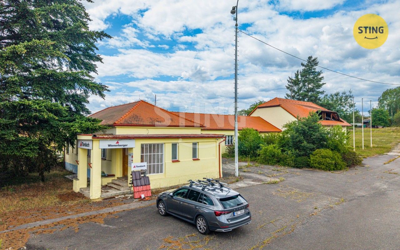 Prodej komerčního prostoru 5979 m² - foto 30