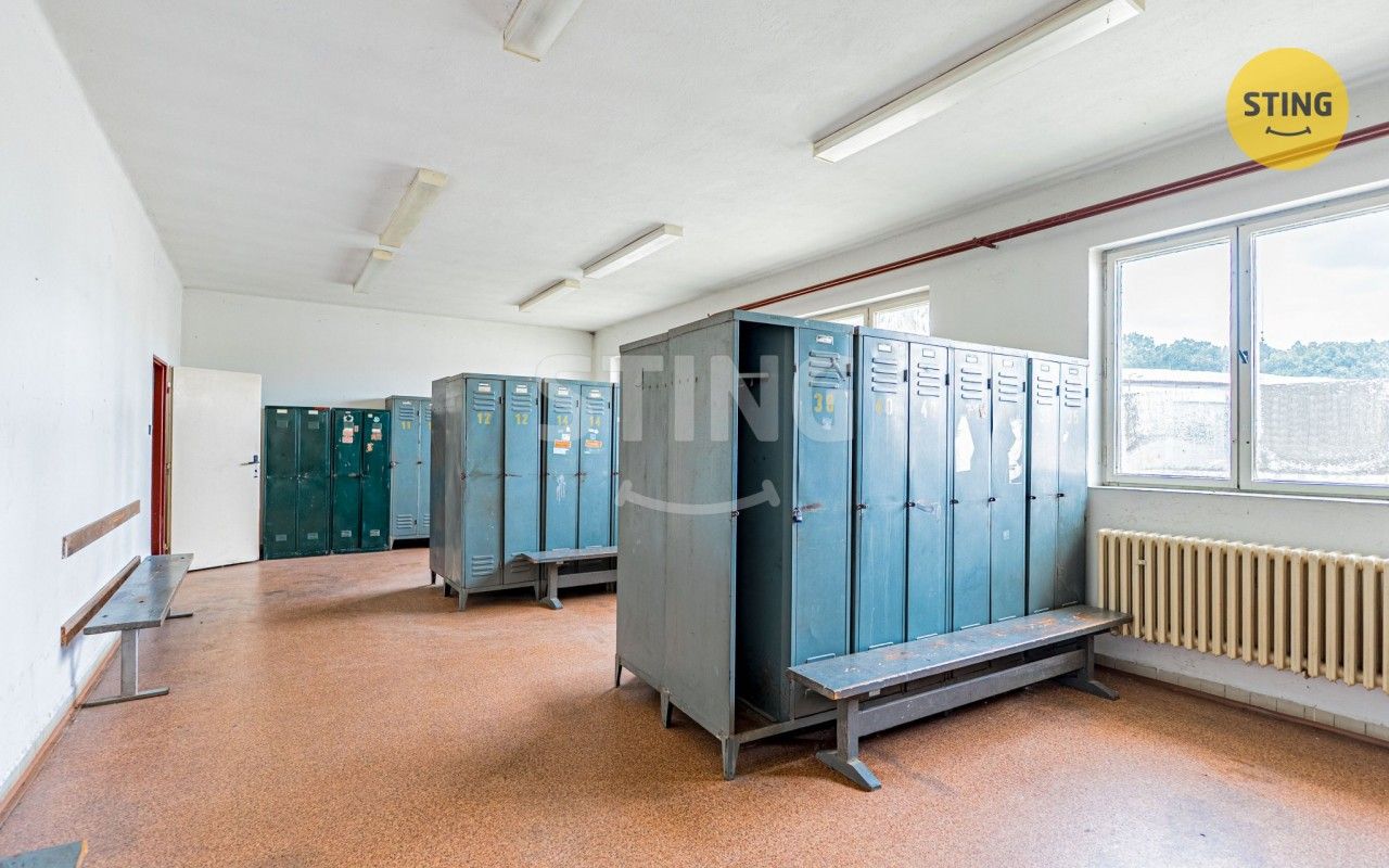 Prodej komerčního prostoru 5979 m² - foto 42