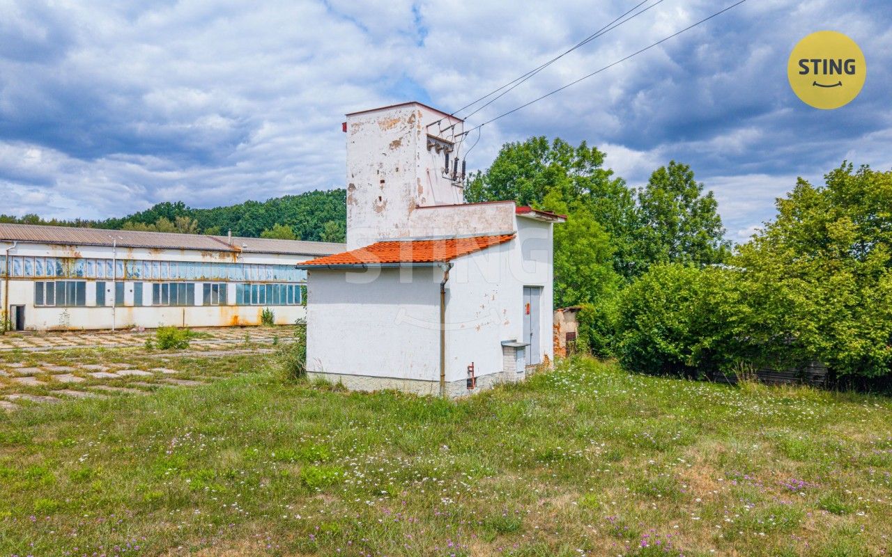 Prodej komerčního prostoru 5979 m² - foto 44