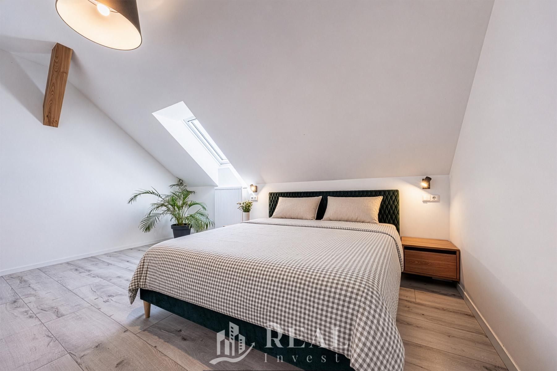 Prodej domu 240 m² - foto 35