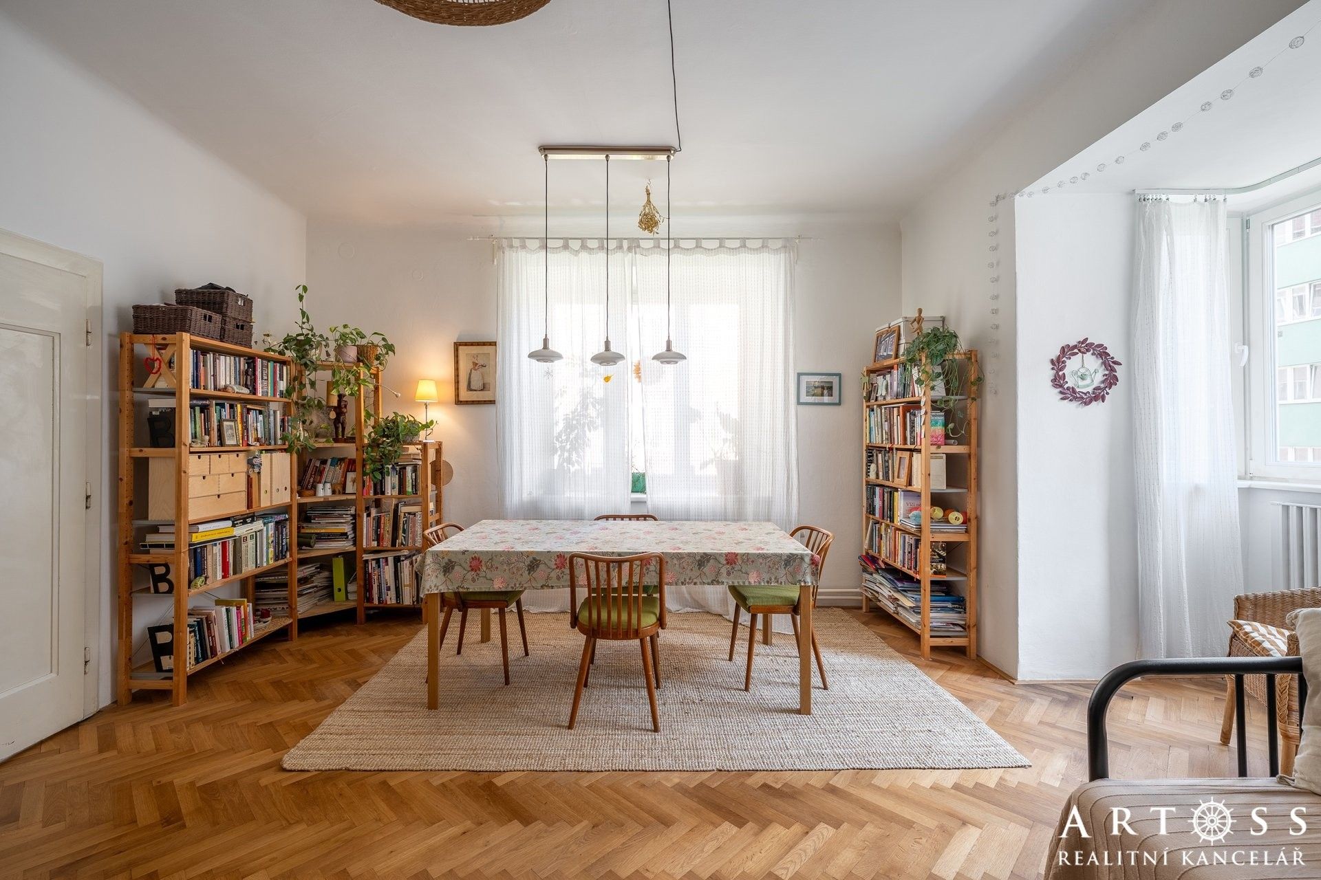 Prodej bytu 3+1 103 m² - foto 2