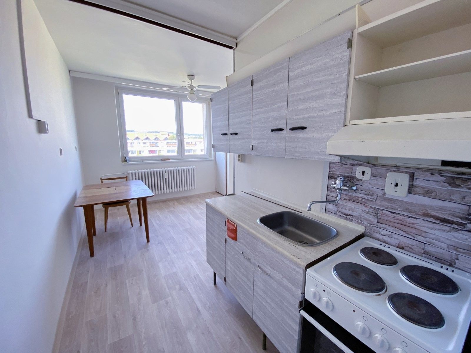 Pronájem bytu 1+1 37 m² - foto 9