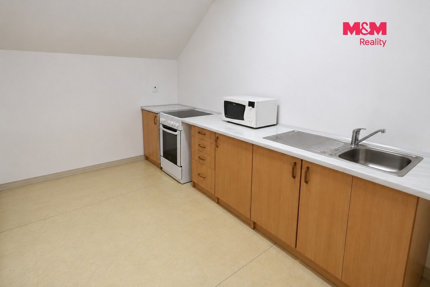Pronájem domu 639 m² - foto 5