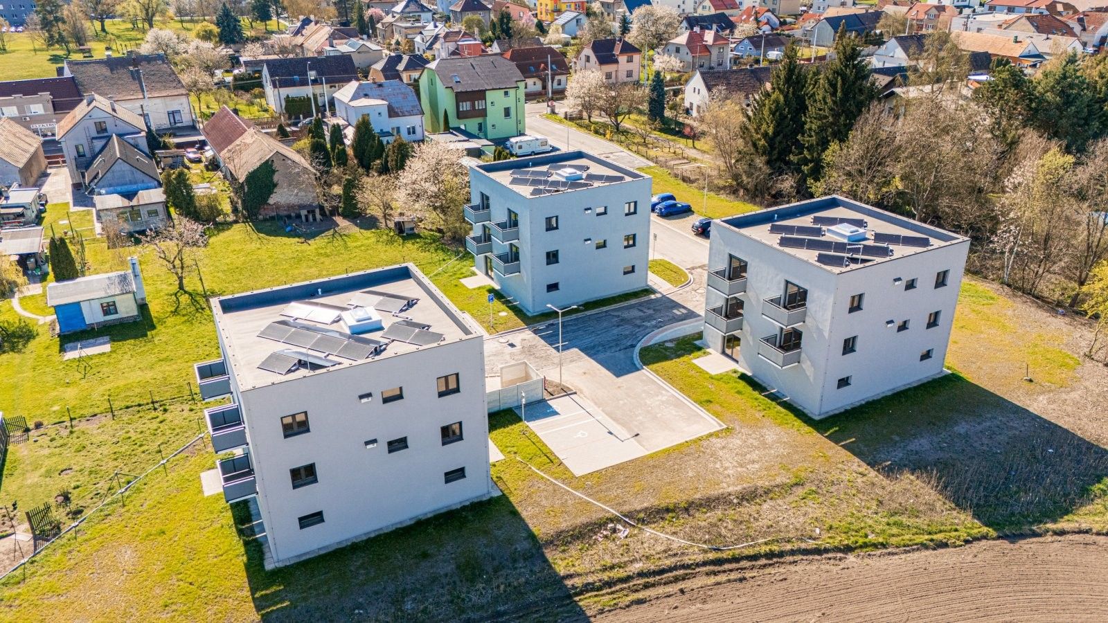 Prodej bytu 2+kk 89 m² - foto 1