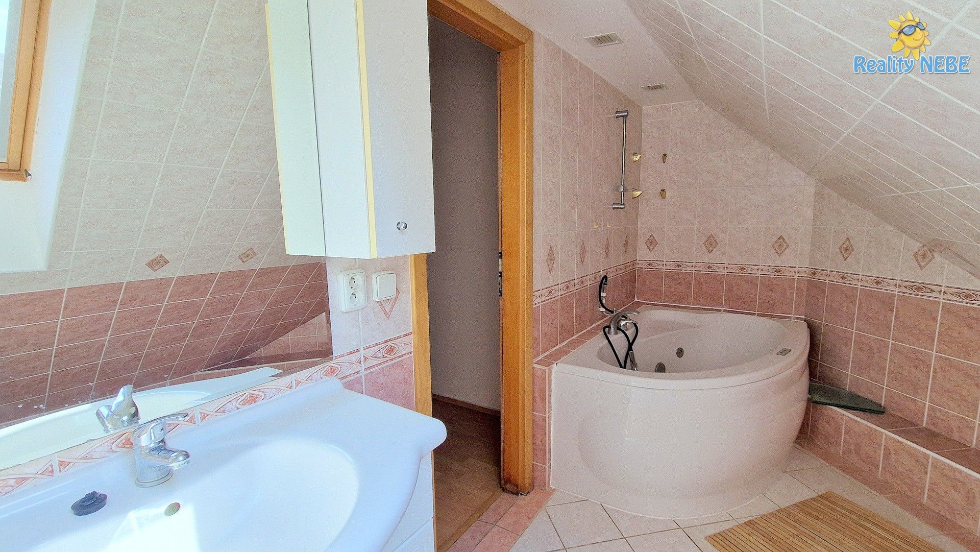 Prodej bytu 4+1 171 m² - foto 22