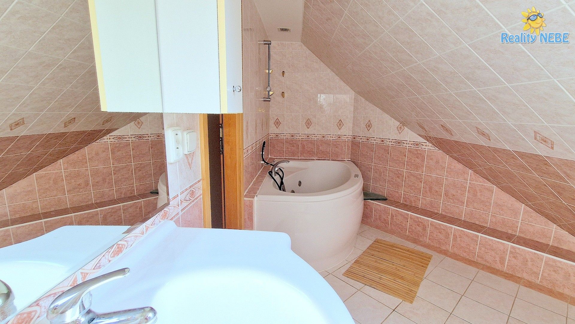 Prodej bytu 4+1 171 m² - foto 21