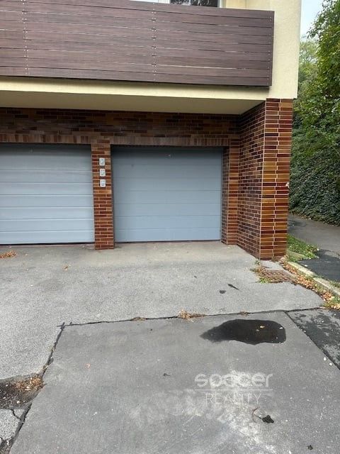 Pronájem nemovitosti 18 m² - foto 1