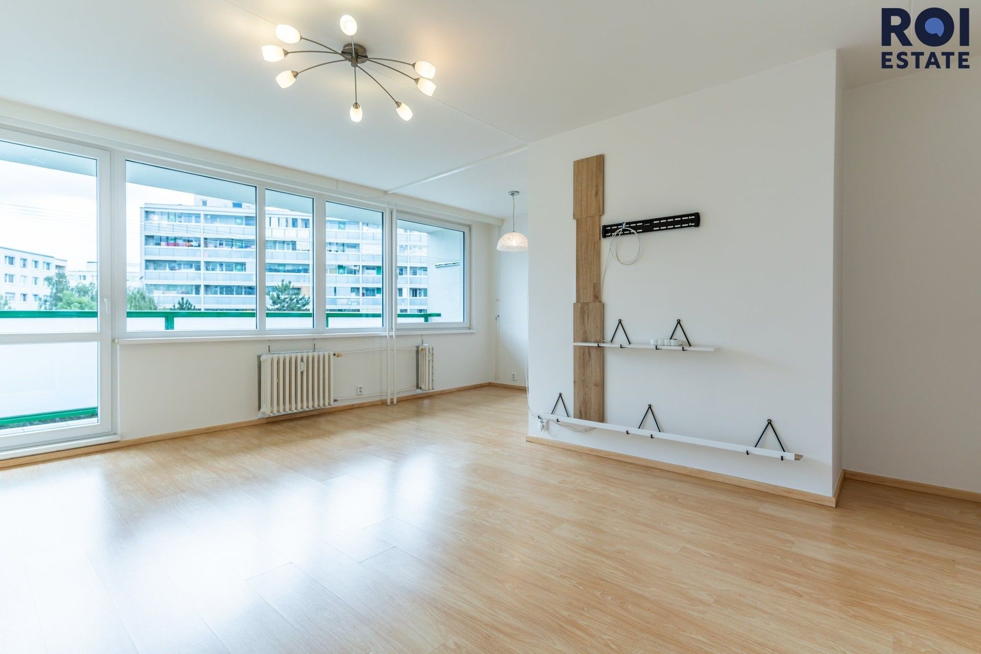 Pronájem bytu 3+kk 71 m² - foto 1
