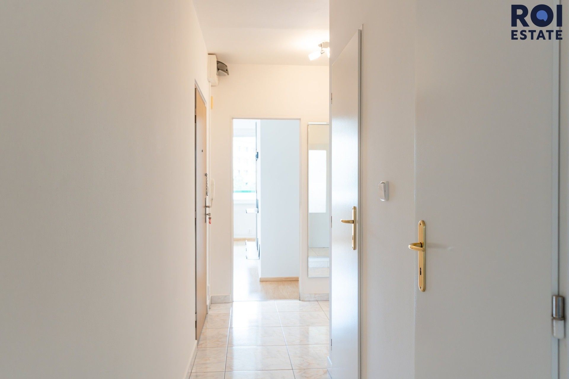Pronájem bytu 3+kk 71 m² - foto 8