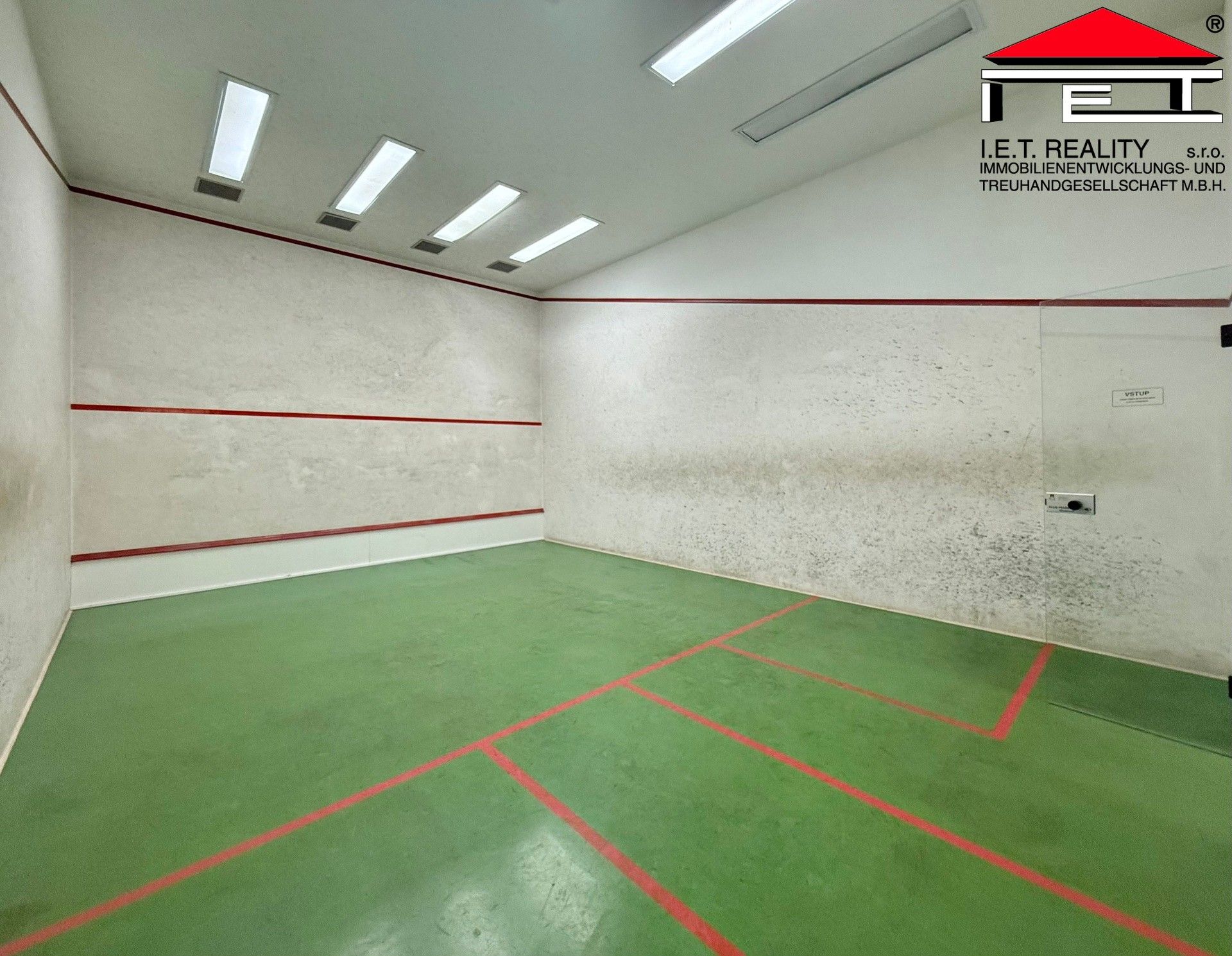 Pronájem komerčního prostoru 30 m² - foto 13