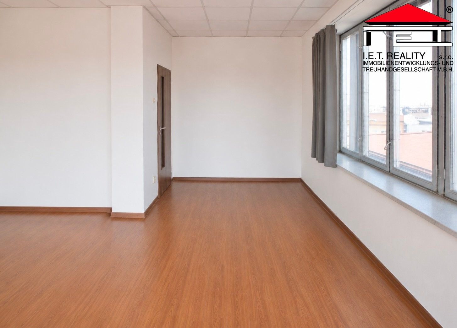 Pronájem komerčního prostoru 45 m² - foto 5