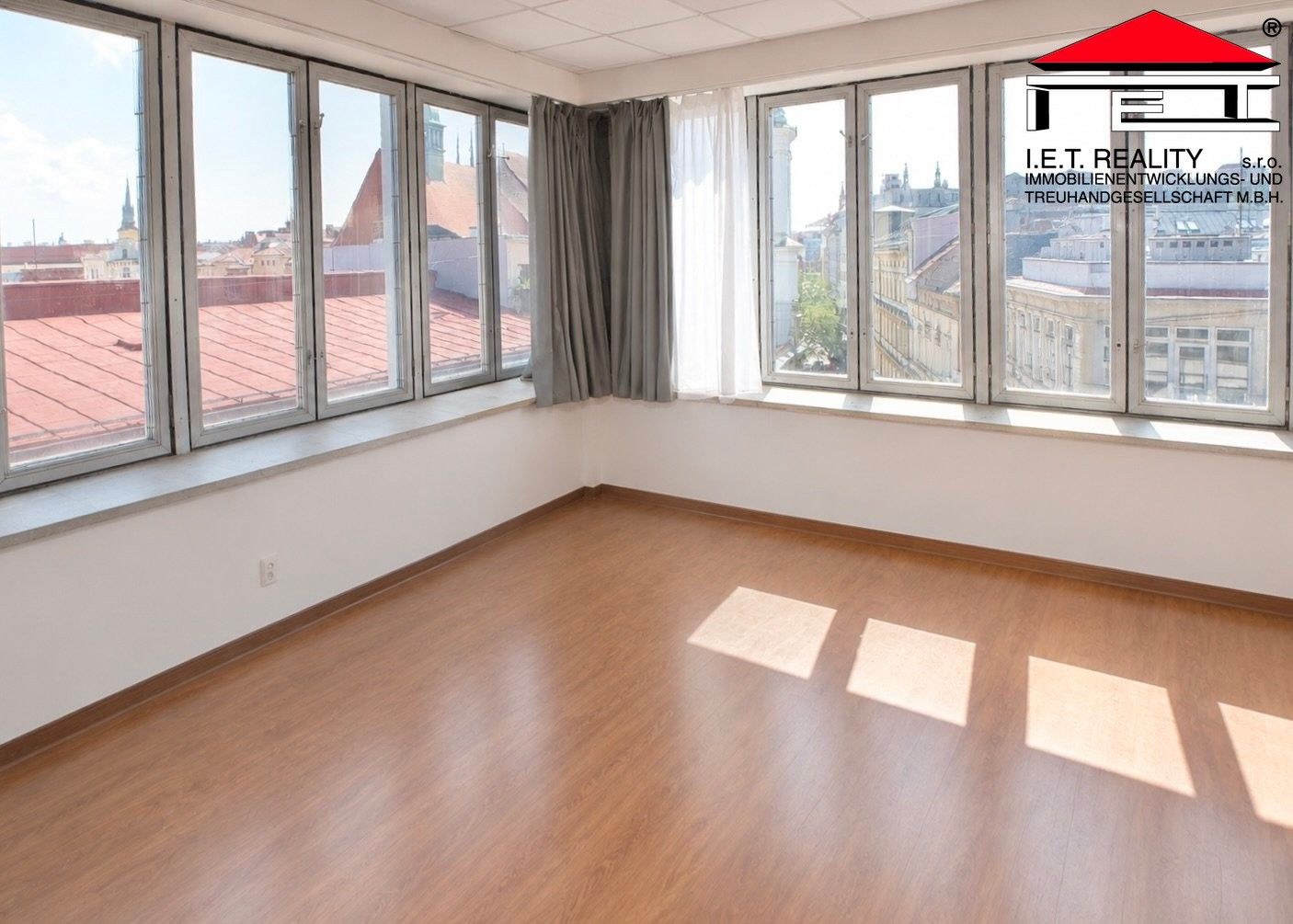Pronájem komerčního prostoru 45 m² - foto 6