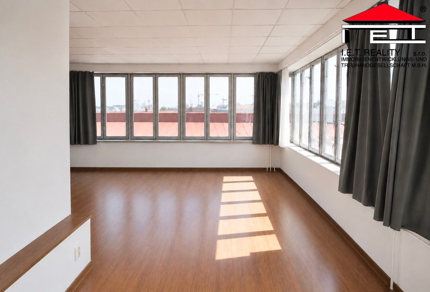 Pronájem komerčního prostoru 45 m² - foto 7