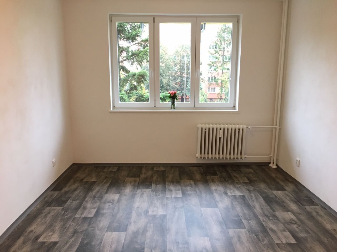 Pronájem bytu 1+1 38 m² - foto 4