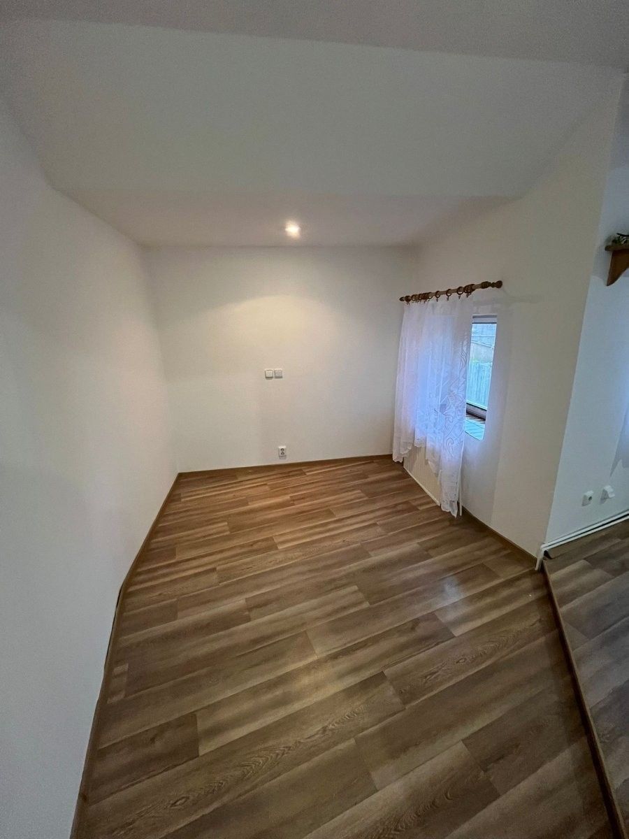 Pronájem bytu 2+kk 53 m² - foto 6