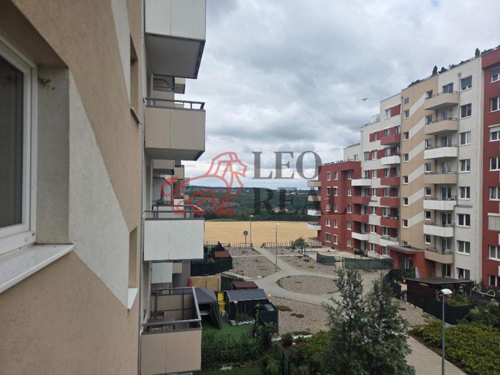 Pronájem bytu 1+kk 29 m² - foto 10