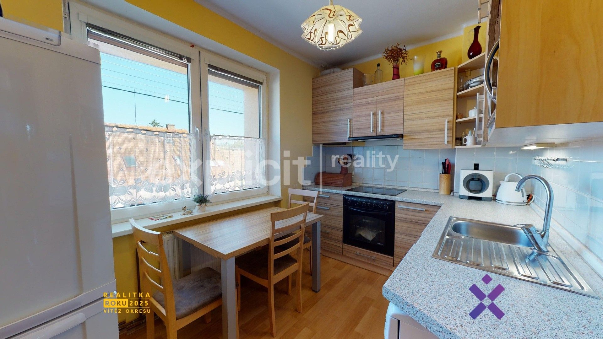 Pronájem bytu 3+1 77 m² - foto 2