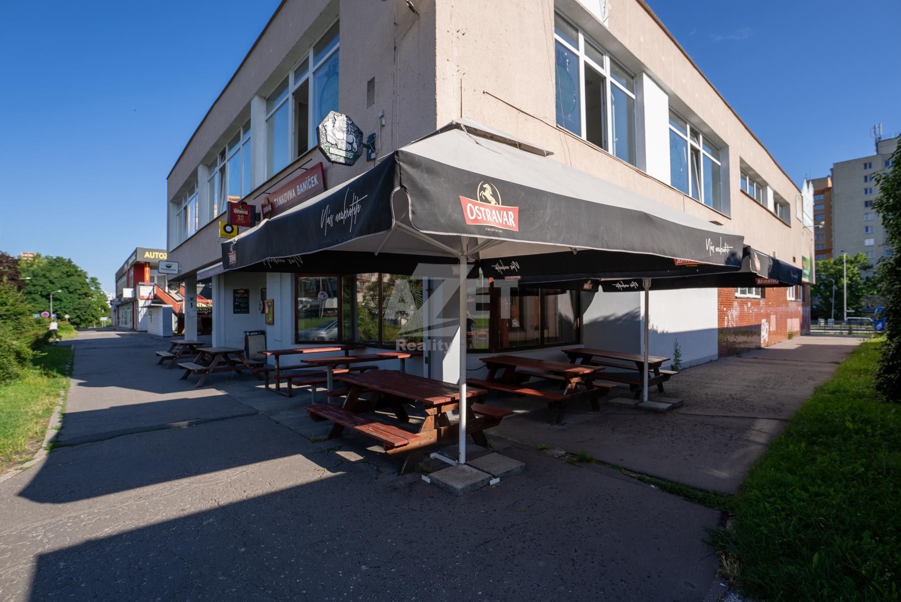 Pronájem komerčního prostoru 260 m² - foto 1