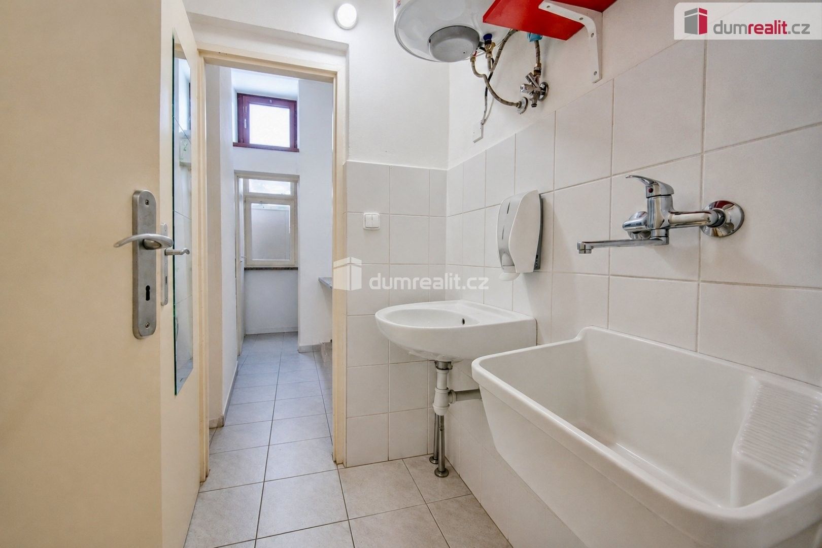 Prodej komerčního prostoru 74 m² - foto 21
