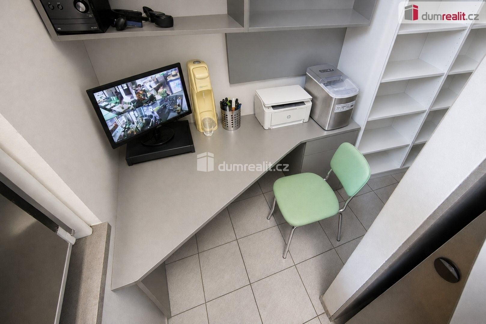 Prodej komerčního prostoru 74 m² - foto 19