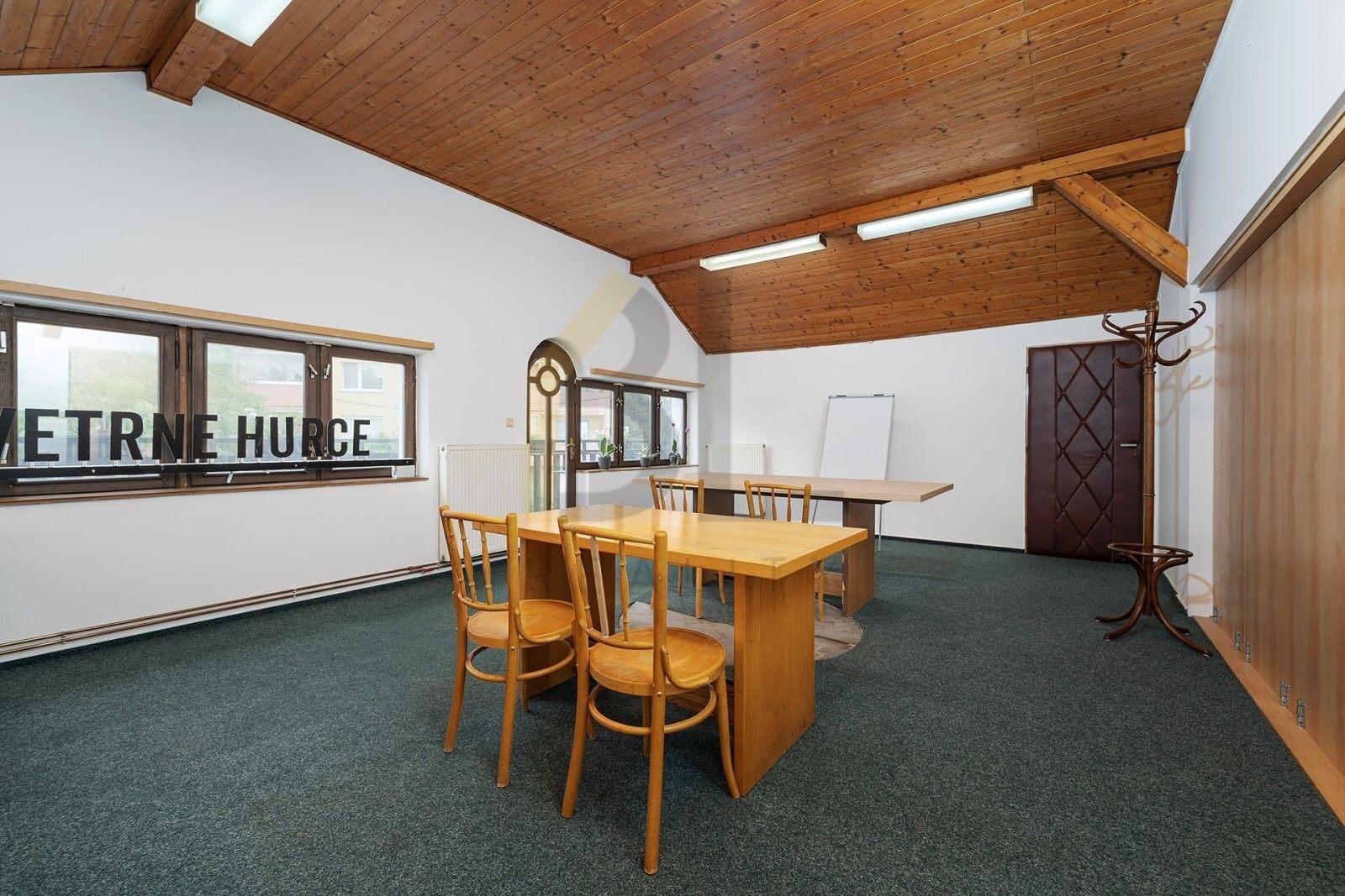 Prodej komerčního prostoru 299 m² - foto 7