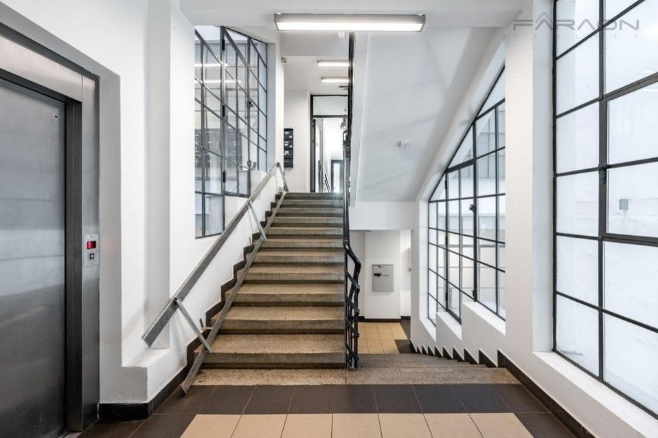 Pronájem bytu 1+kk 37 m² - foto 10