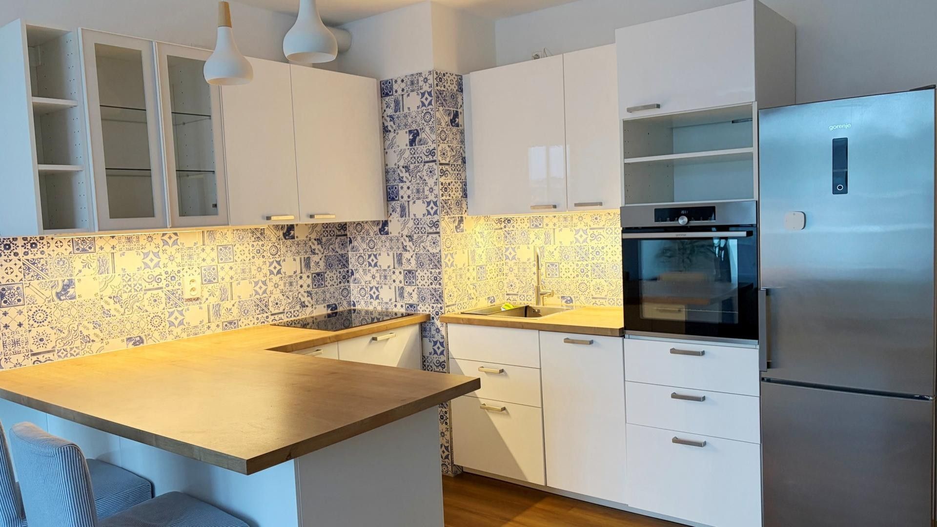 Pronájem bytu 2+kk 65 m² - foto 5
