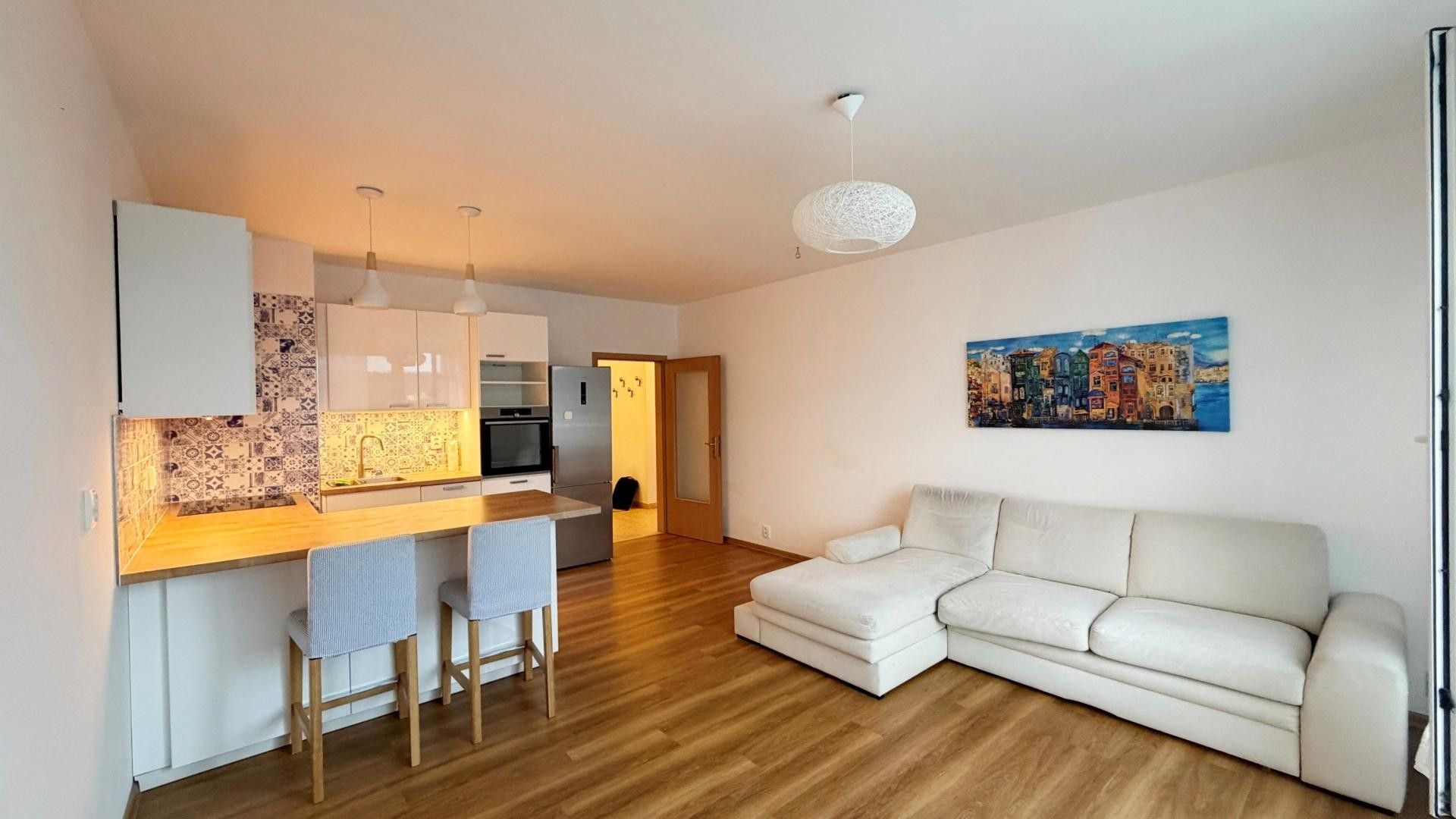 Pronájem bytu 2+kk 65 m² - foto 3