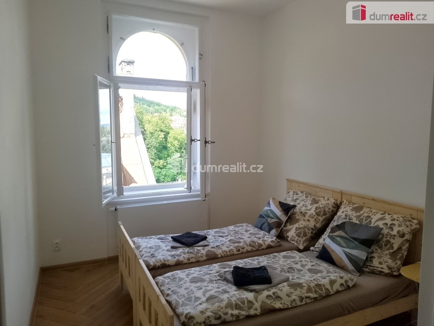 Pronájem bytu 2+kk 40 m² - foto 10
