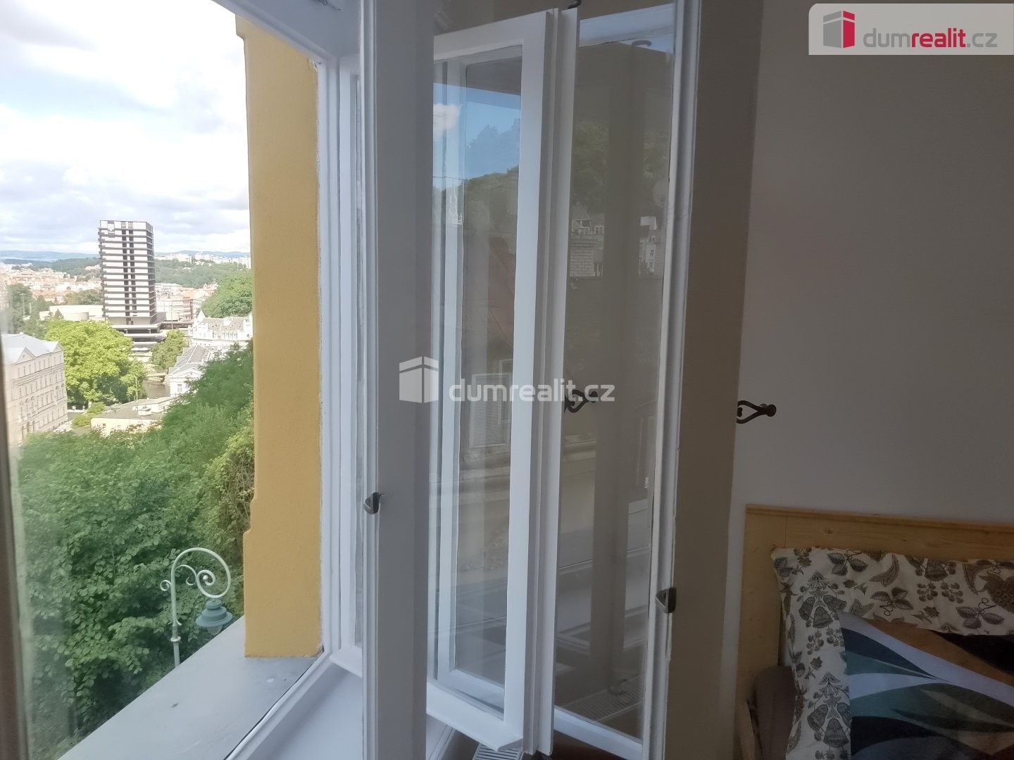 Pronájem bytu 2+kk 40 m² - foto 9