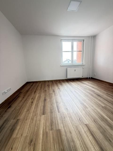 Pronájem bytu 3+1 78 m² - foto 8