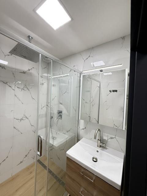 Pronájem bytu 3+1 78 m² - foto 10