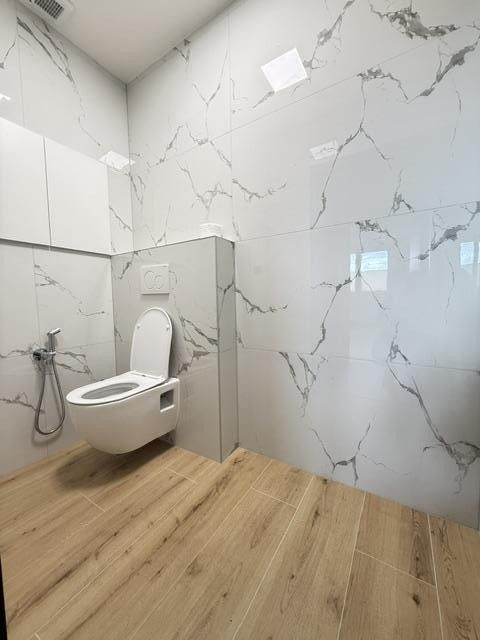 Pronájem bytu 3+1 78 m² - foto 17